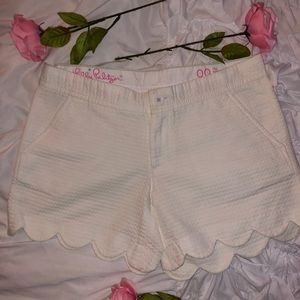 Lilly pullitzer: the buttercup short